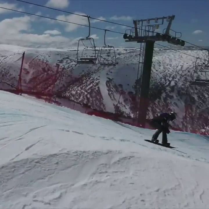 El deportista Alex Pullin, compartiendo su pasión en redes sociales