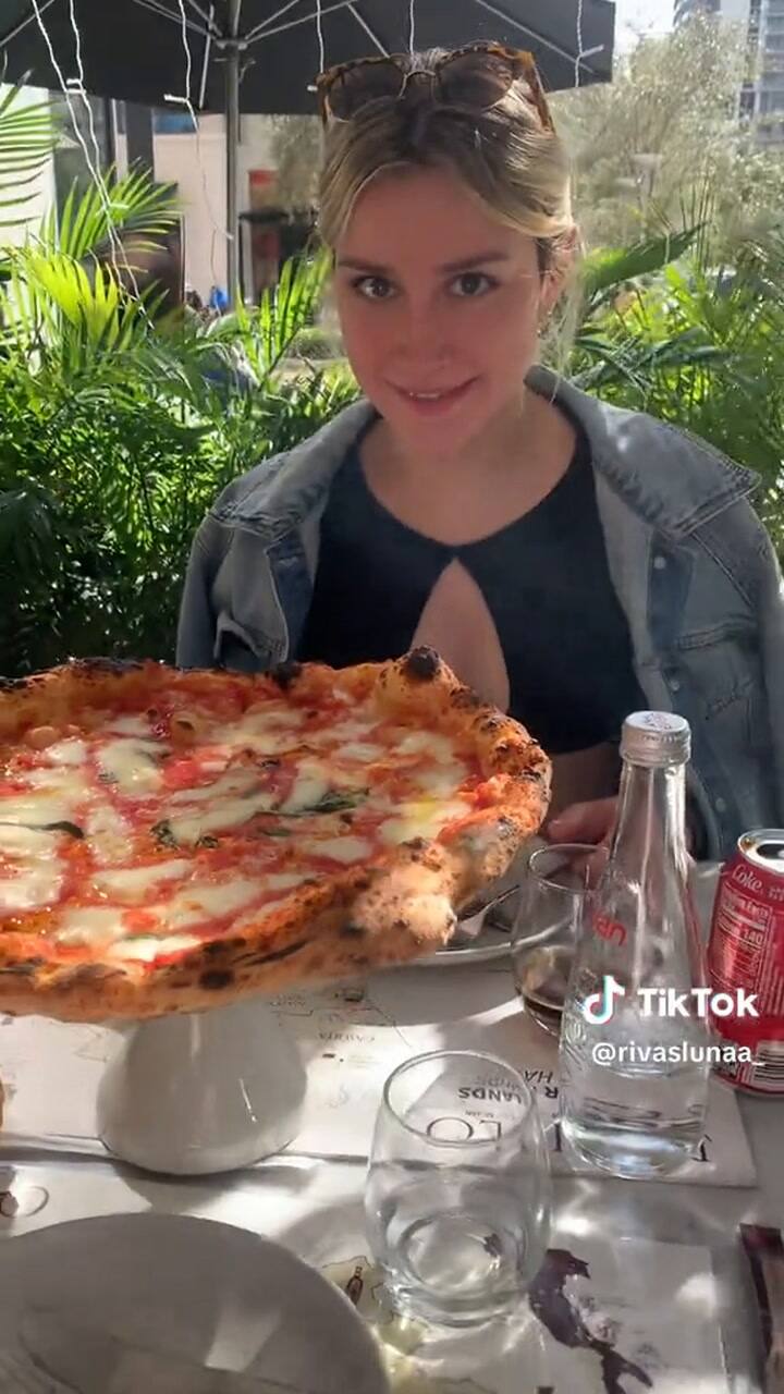 Es argentina, emigró a EE.UU. y revela que lo que se ve en redes no es real