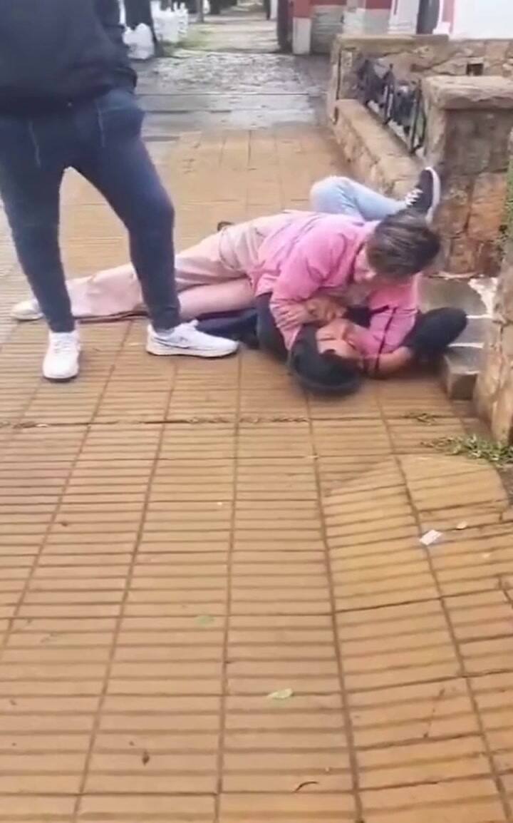 Zqrdogn8gidv 7-4 (Online-video-cutter.com)