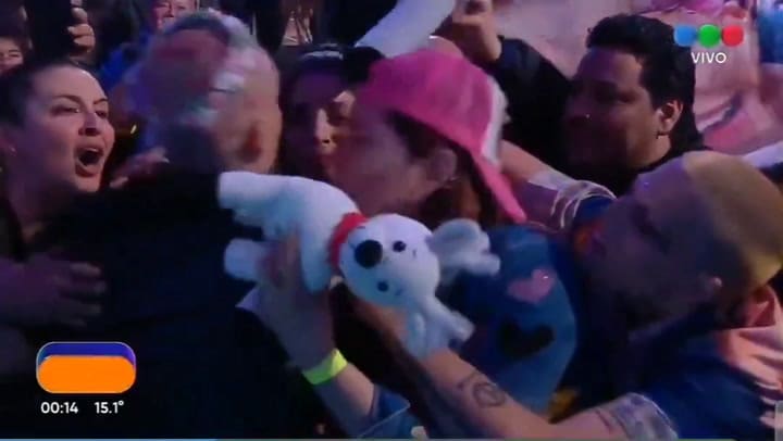 Así fue el saludo de Furia con sus fans