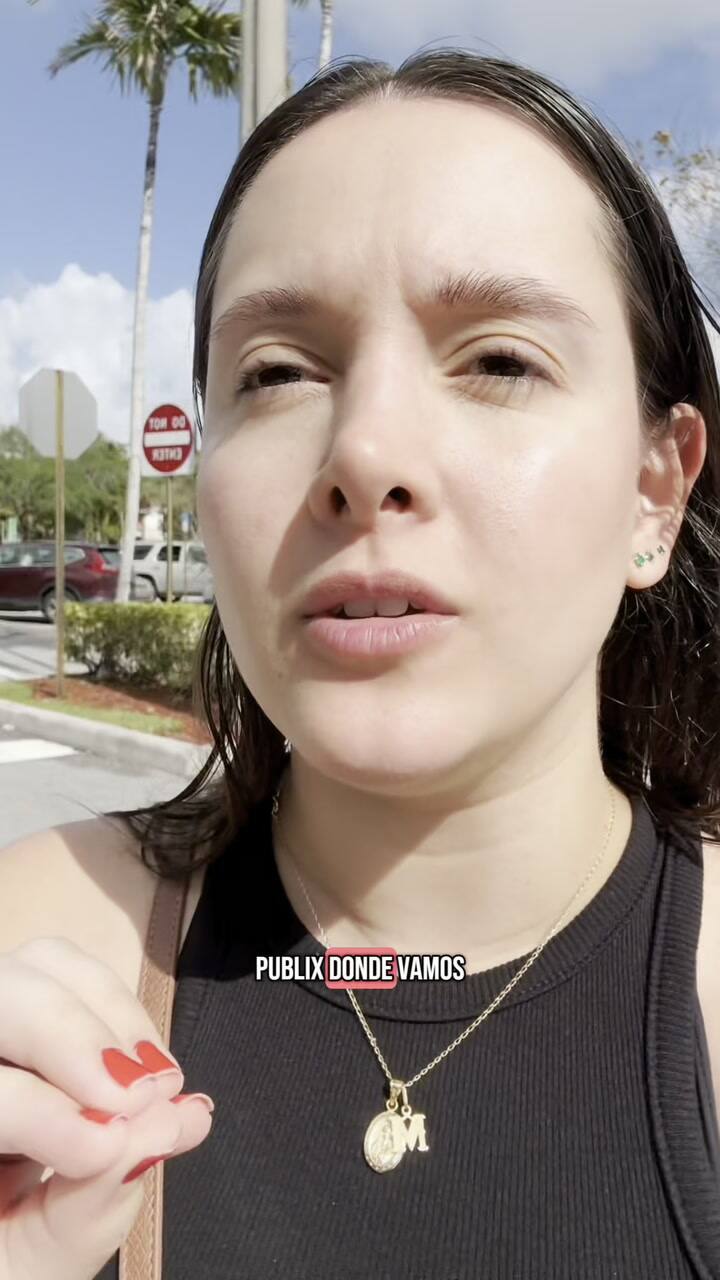 Manu y Cam recolectaban monedas sin saber cuánto dinero tenían guardado