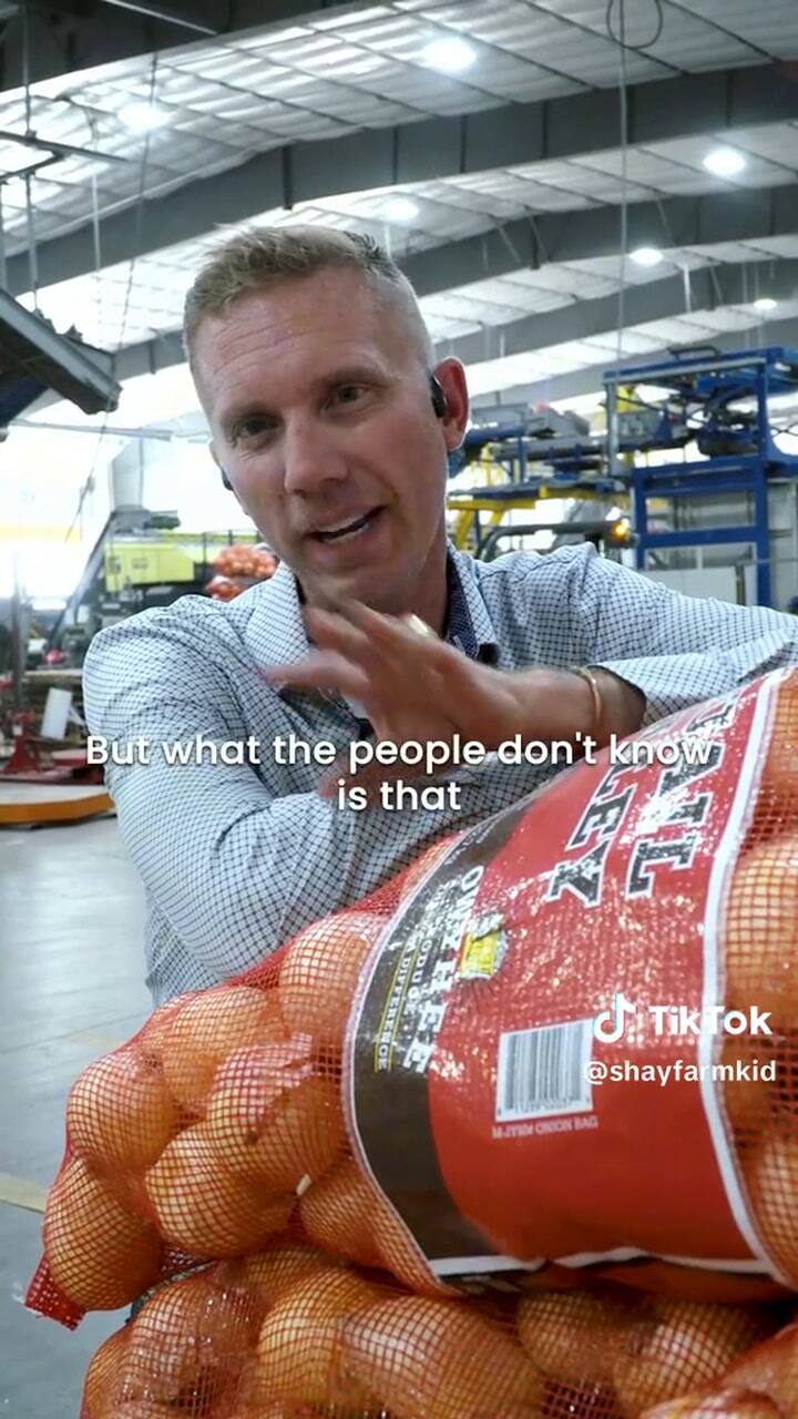 Un Empresario Estadounidense Explicó Por Qué Toman A Trabajadores Extranjeros