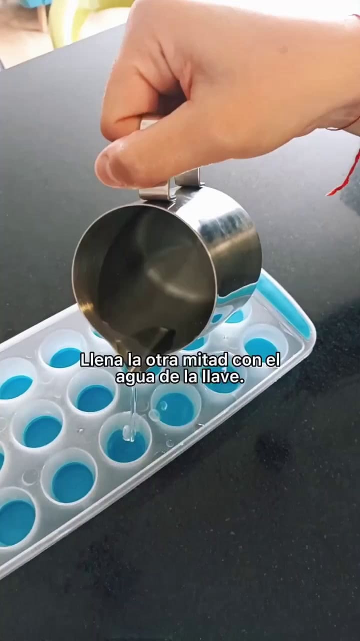 El proceso del hielo blanco y cristalino