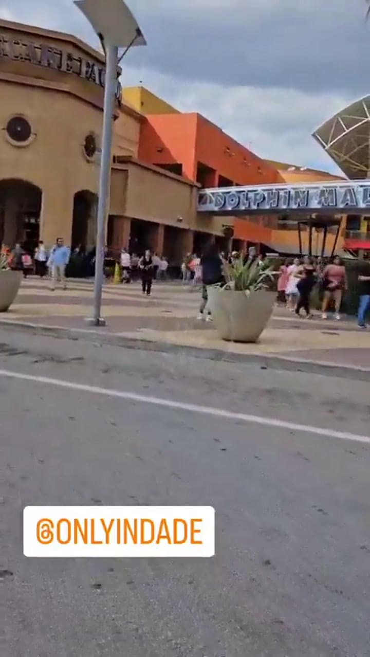 Fuerte operativo en el shopping Dolphin Mall: la policía de Miami investiga un posible tiroteo
