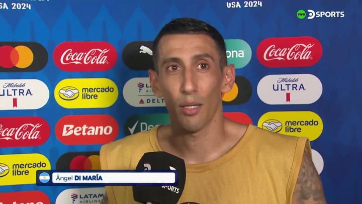 La emoción de Di María tras finalizar el partido contra Canadá