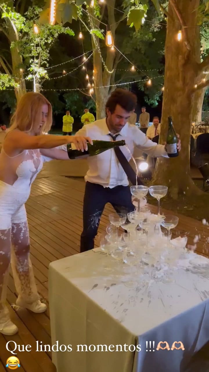 El divertido blooper en la boda de Nicole Neumann y Manu Urcera