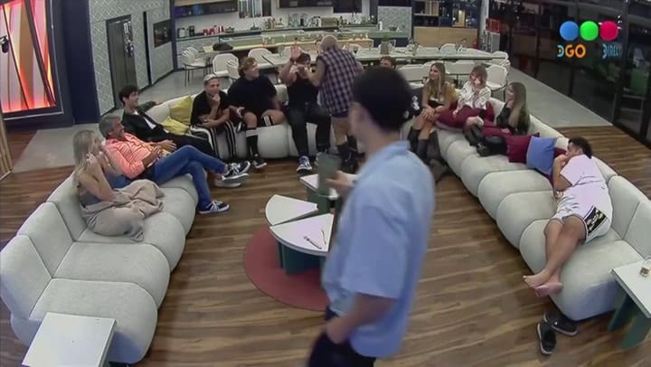 Gran Hermano: el beso que Furia le dio a Coti