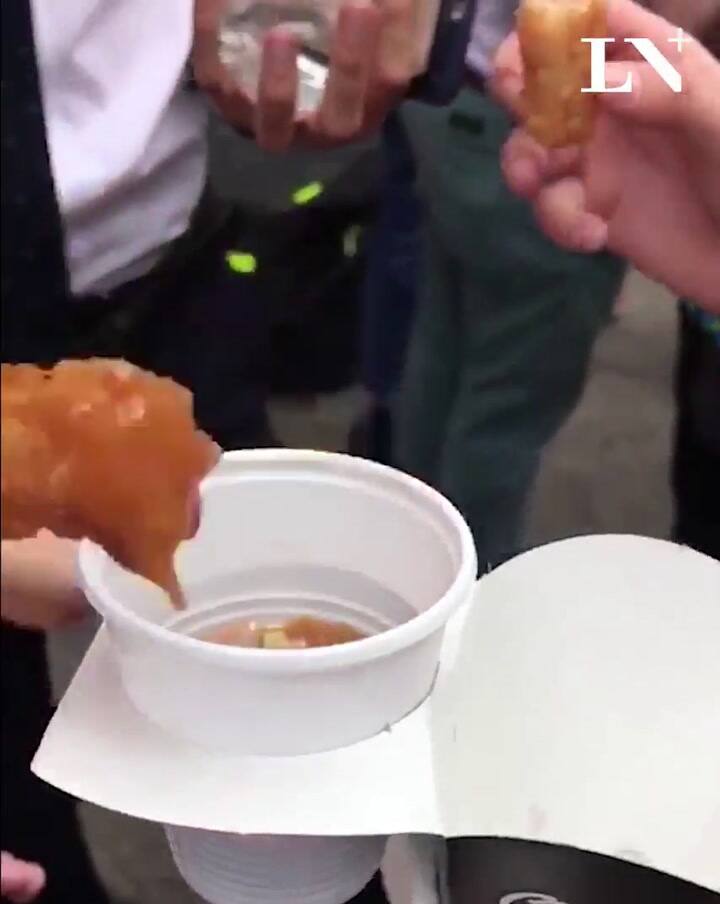Feria Masticar: churro sin TACC con dulce de leche