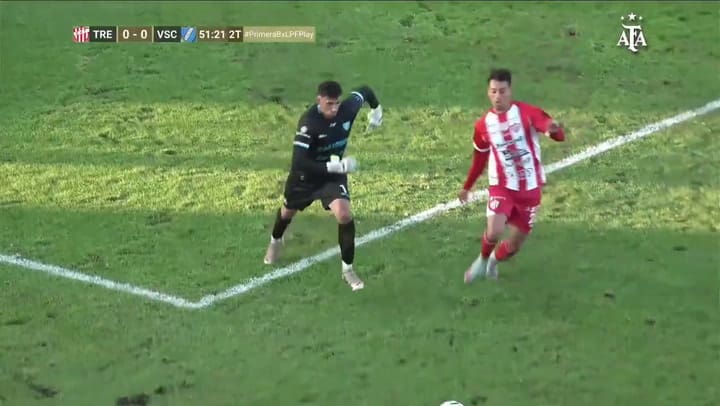 El insólito gol en contra de Villa San Carlos