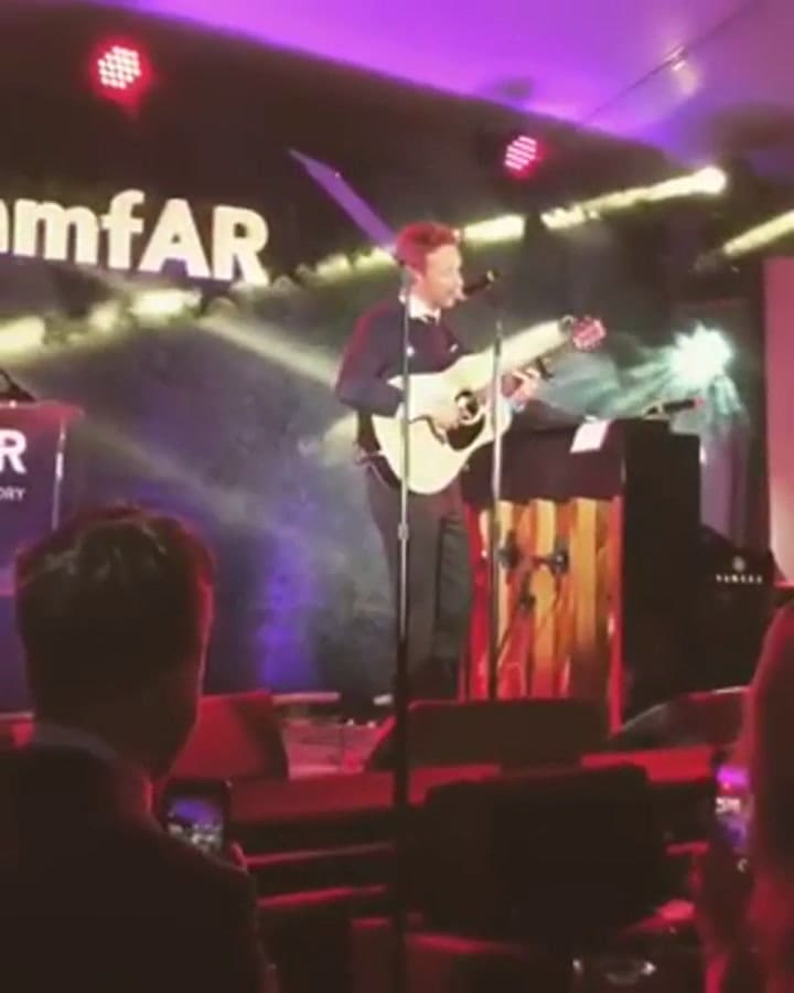 El homenaje de Chris Martin para Julia Roberts