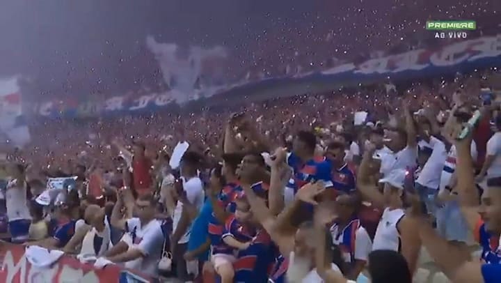 Los festejos de la hinchada de Fortaleza