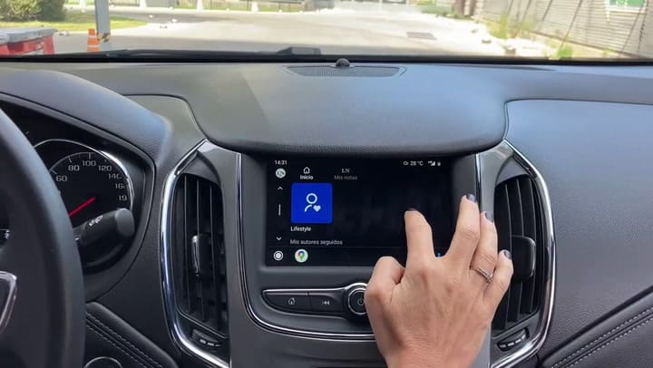 Así funciona LA NACION en Android Auto