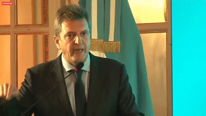 Massa con empresarios