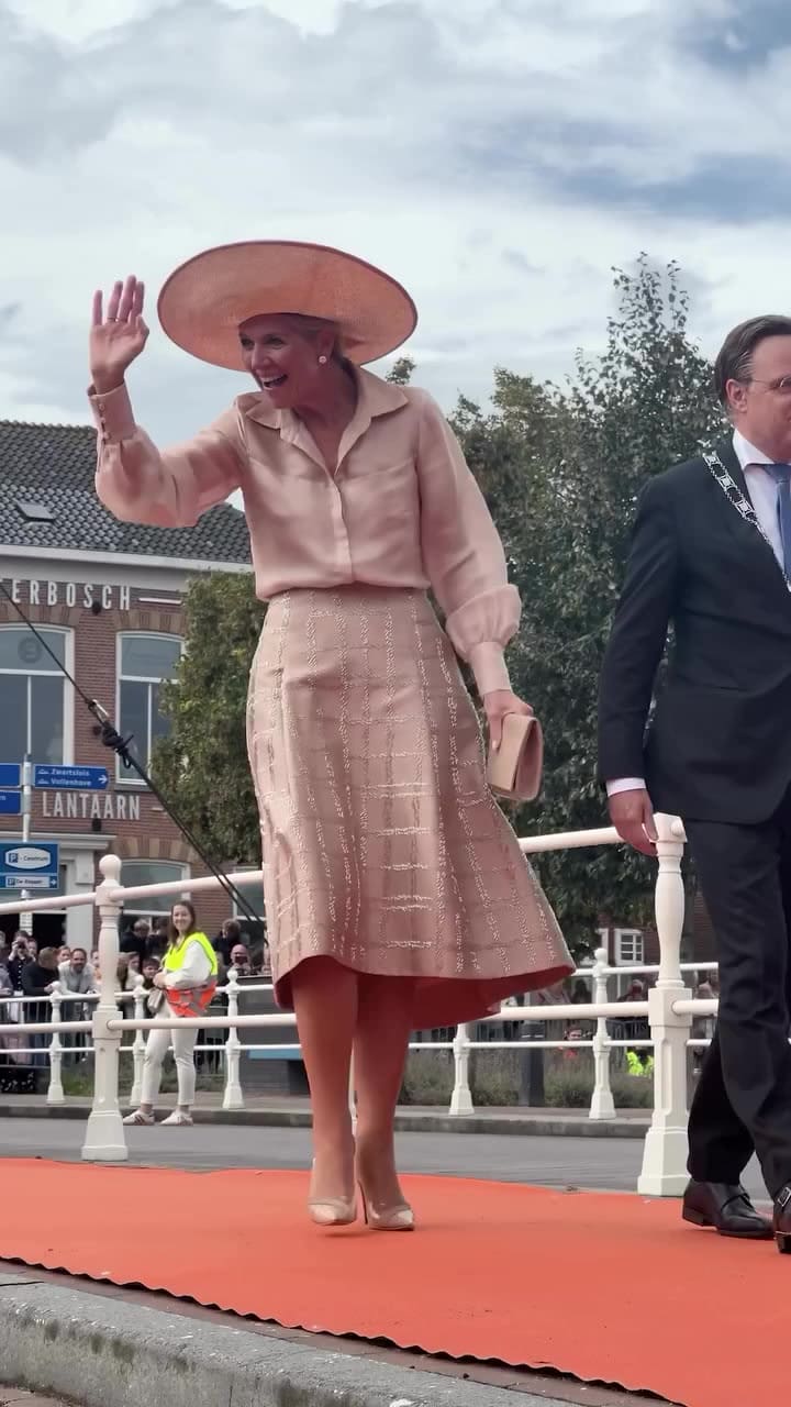 El look total pink de Máxima Zorreguieta