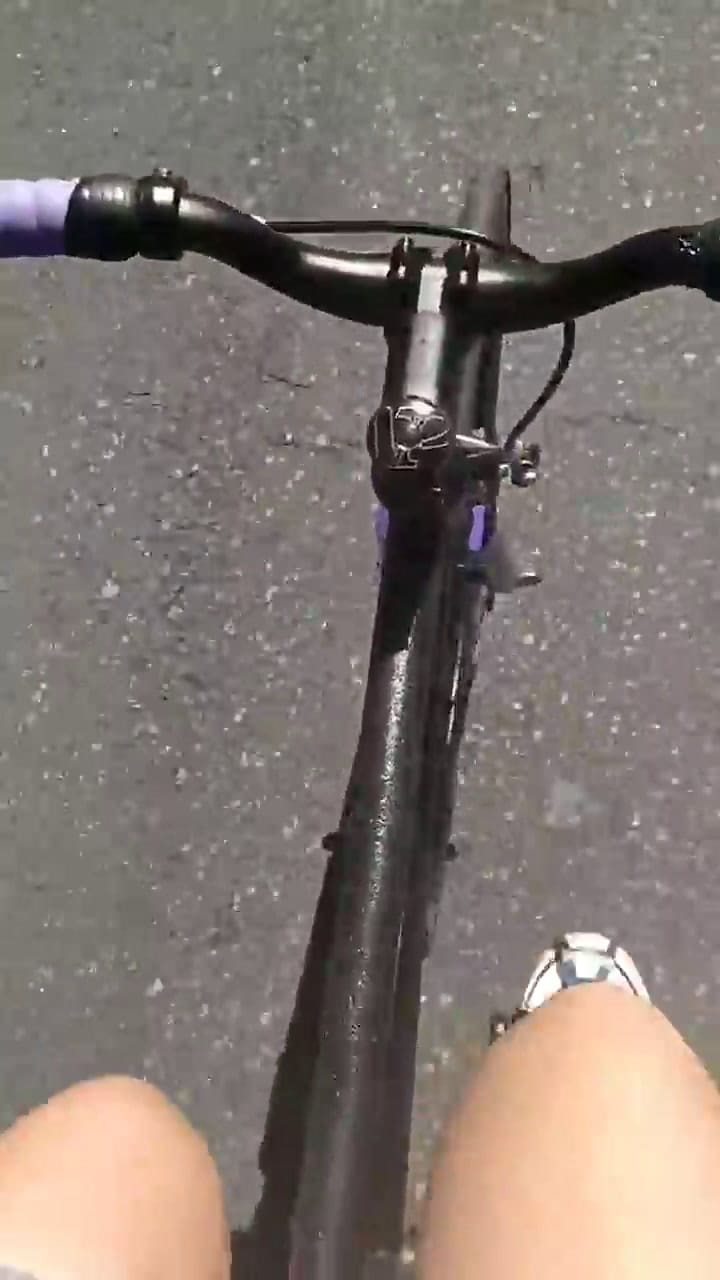 Un ciclista captó el rugido de los porteños tras el penal consagratorio de la Argentina