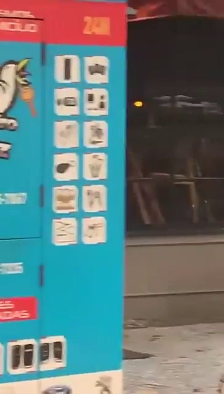 Agostina Páez realizó movimientos que fueron considerados racistas contra el personal de un bar en Brasil