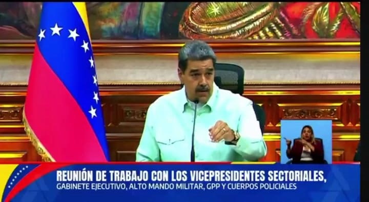 Nicolás Maduro dice que el gendarme argentino quería matar a su vice