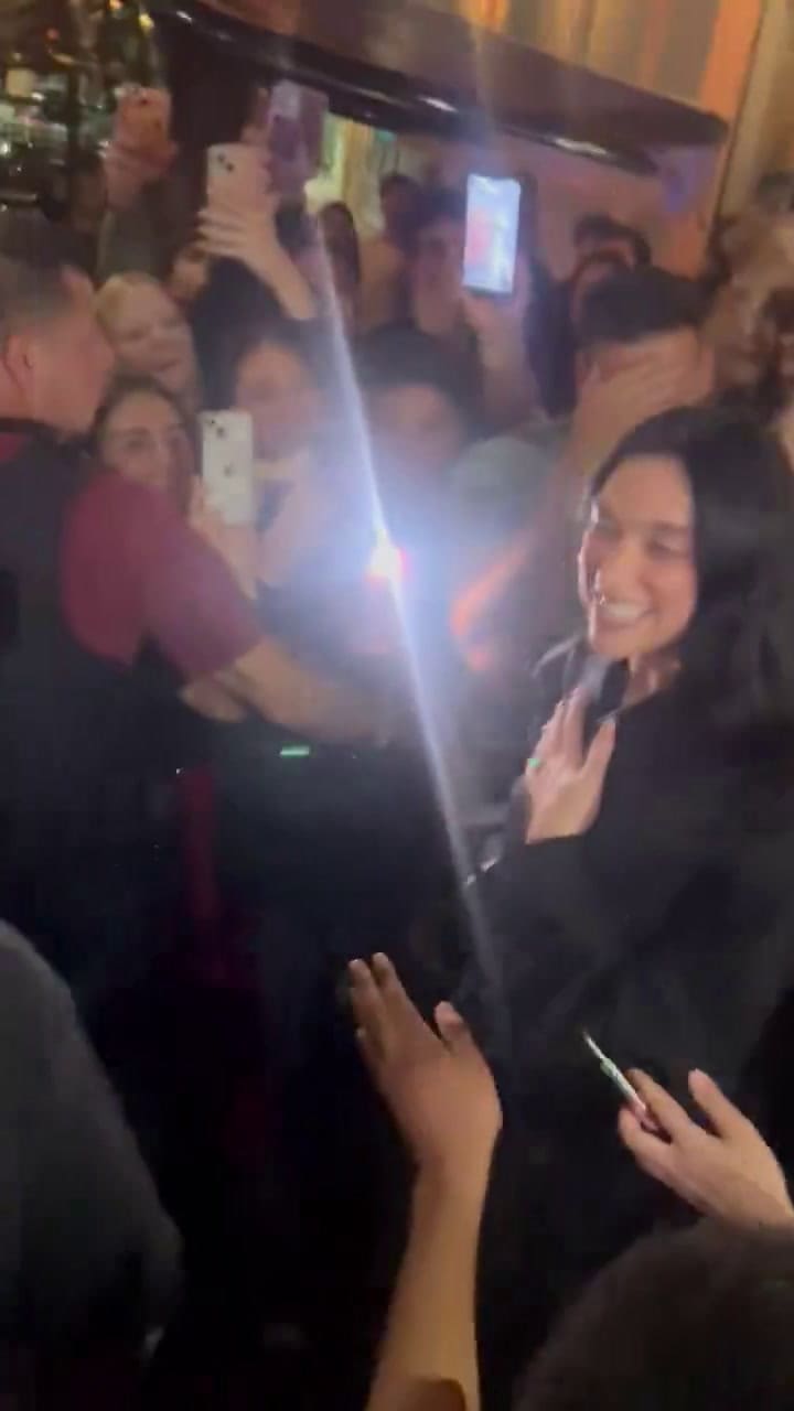 Dua Lipa en El Preferido de Palermo