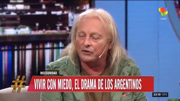 Pollo Sobrero: “Si alguien quiere entrar a mi casa, lo cago a tiros” - Fuente: América TV