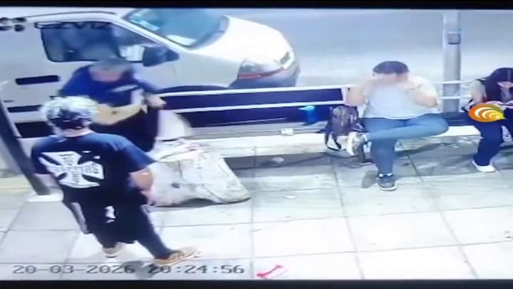 Se le escapó un disparo desde una bolsa e hirió a un florista en Santa Teresita