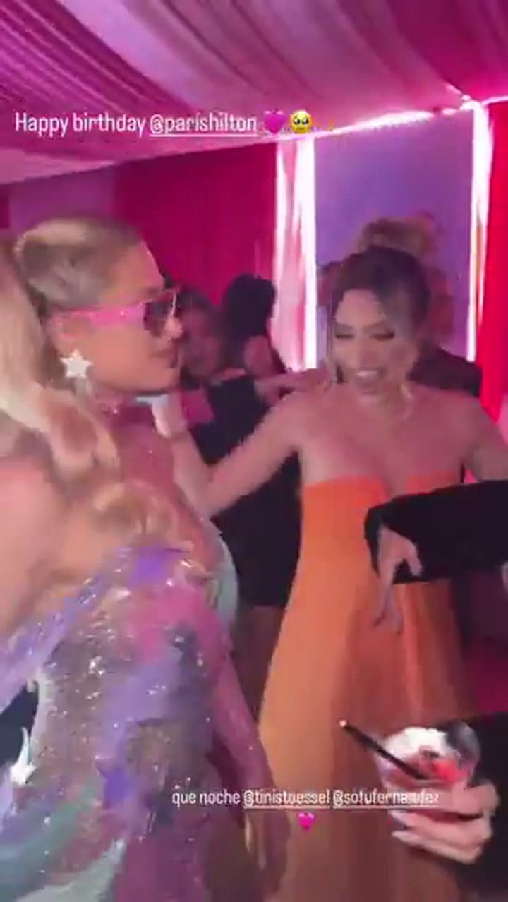 Tini Stoessel baila junto a Paris Hilton en la fiesta de su cumpleaños