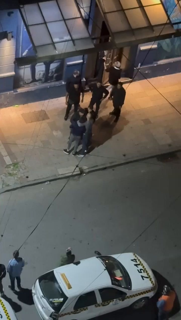 Un hombre fue golpeado por patovicas en un boliche y está internado en Tucumán