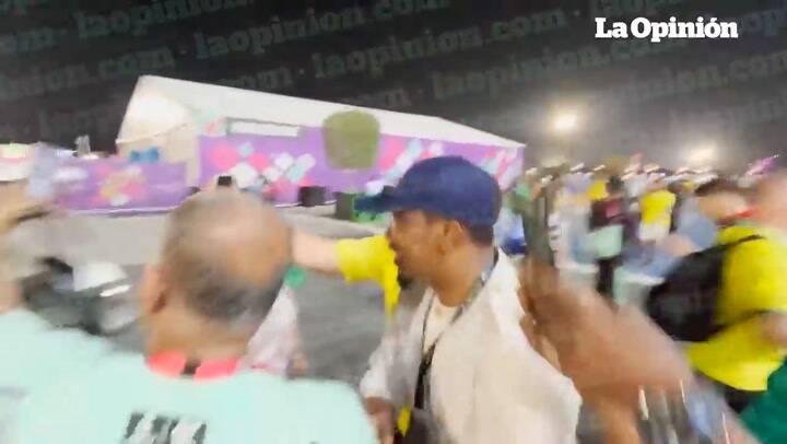 Escandalo: Samuel Eto'o agredió a un periodista español a las afueras de un estadio