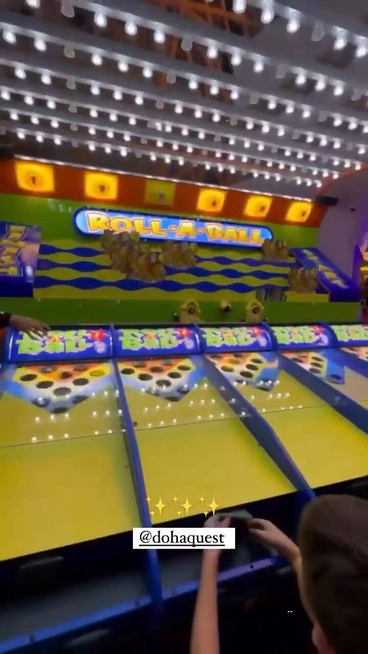 La visita de Antonela Roccuzzo a un parque temático en Qatar