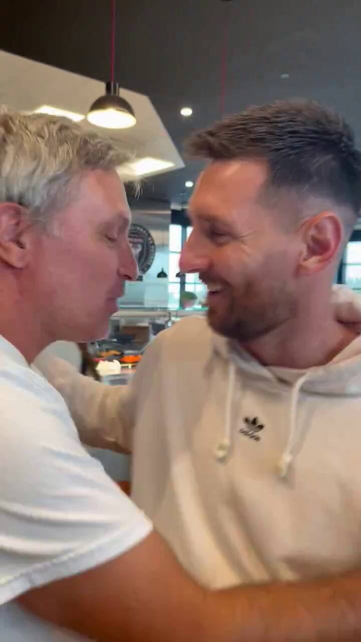 Ssstwitter.com 1708530625366