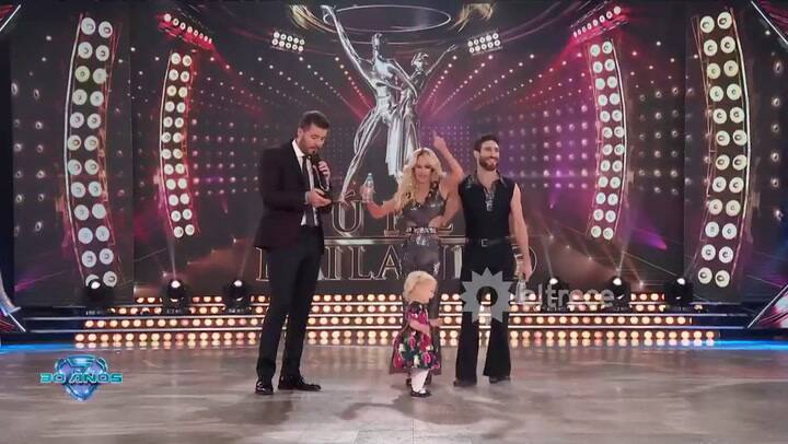 El cruce de Ángel de Brito con Lola, la jefa de coaches - Fuente: eltrece