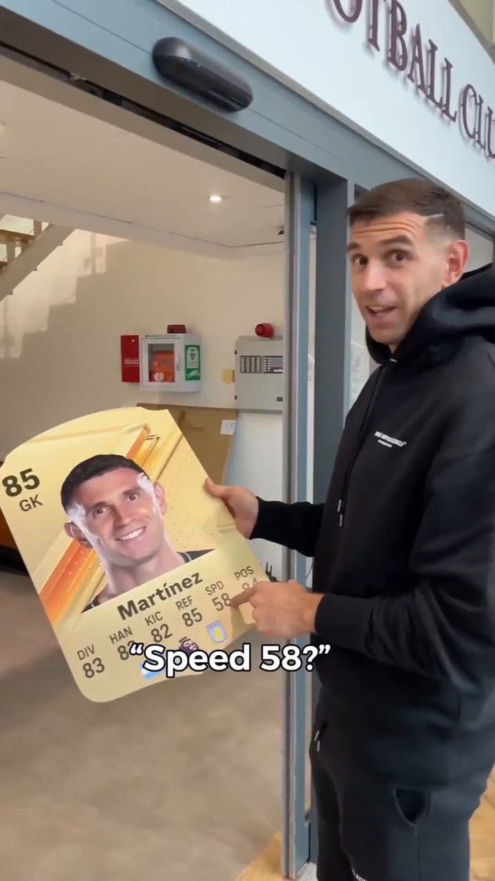 La reacción del Dibu Martínez a su carta del EA Sports FC 24