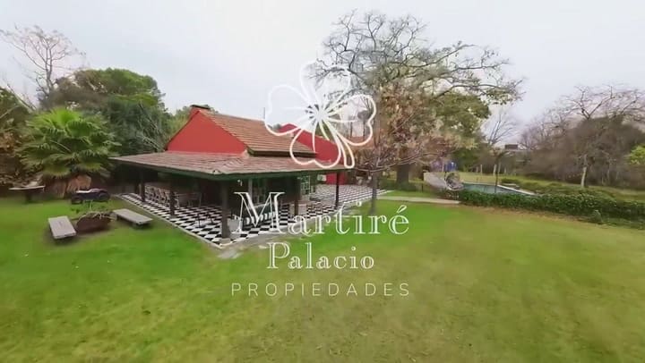 Así es la casa que vendió la China Suárez en Pilar