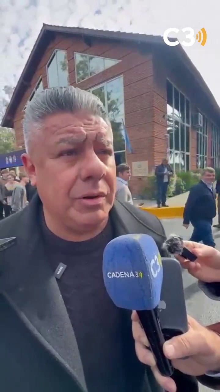 CHIQUI TAPIA CON CADENA 3 Luego De La Presentación De La Copa País, La Nueva Competencia Nacional De Selecciones De Las Ligas Para Jugadores De 18 A 23 Años, El Presidente De La Asociación Del Fútbol Argentin (1)