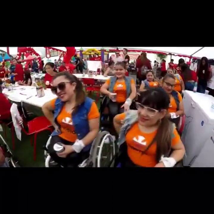 Zamba en silla de ruedas