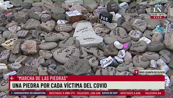 Feinmann pidió hacer un santuario con piedras de la marcha como el de las Madres de Plaza de Mayo
