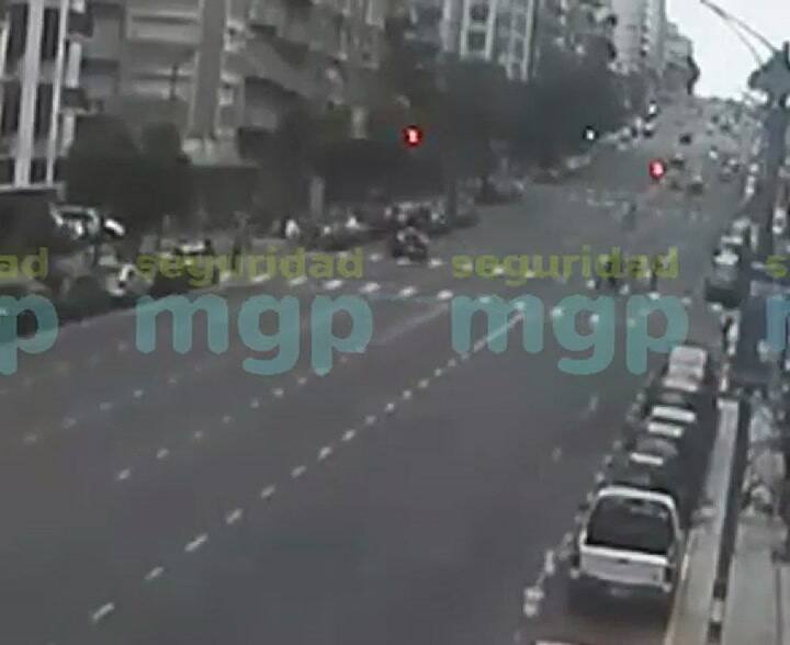 Niña atropellada por un menor - Fuente: YouTube