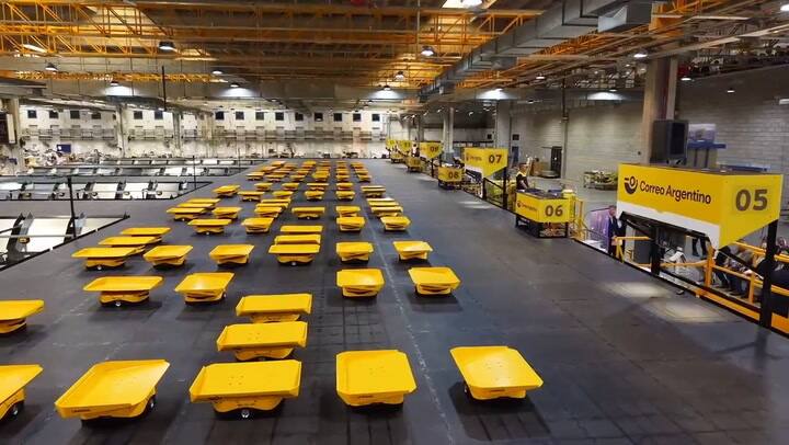 El Correo Argentino inauguró un centro de clasificación postal con 240 robots