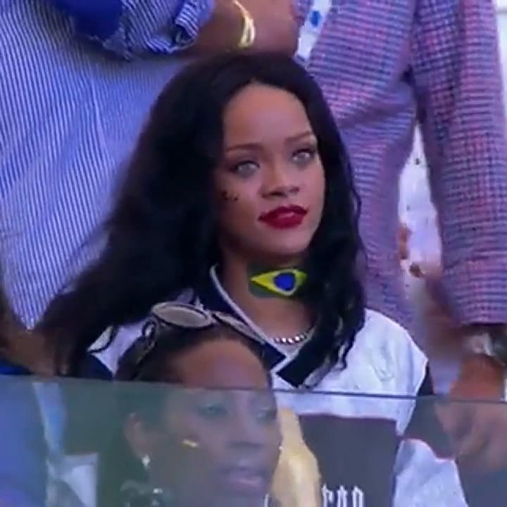 Priscila Beatrice la brasilera parecida a Rihanna apareció en uno de los estadios de Qatar