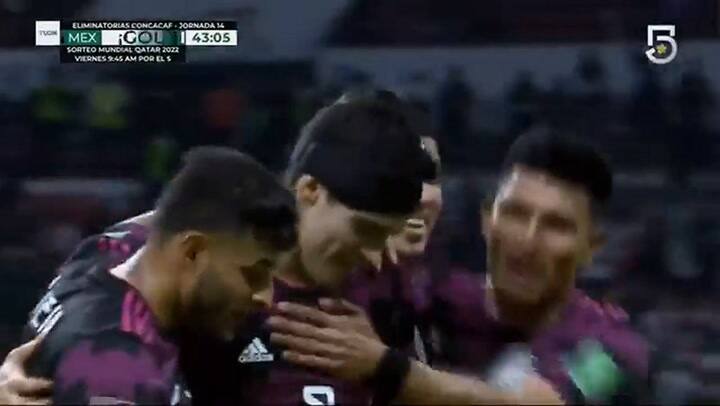 México marca el segundo gol del partido contra El Salvador