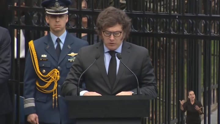 Milei convocó a una "nueva era" de reconocimiento de las Fuerzas Armadas a 42 años de Malvinas