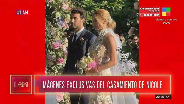 Como fue el vestido de boda de Nicole Neumann