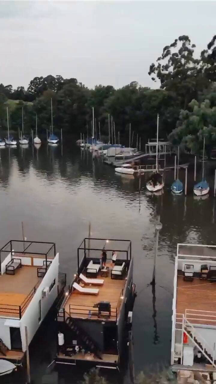 Casas del agua; Propiedades'