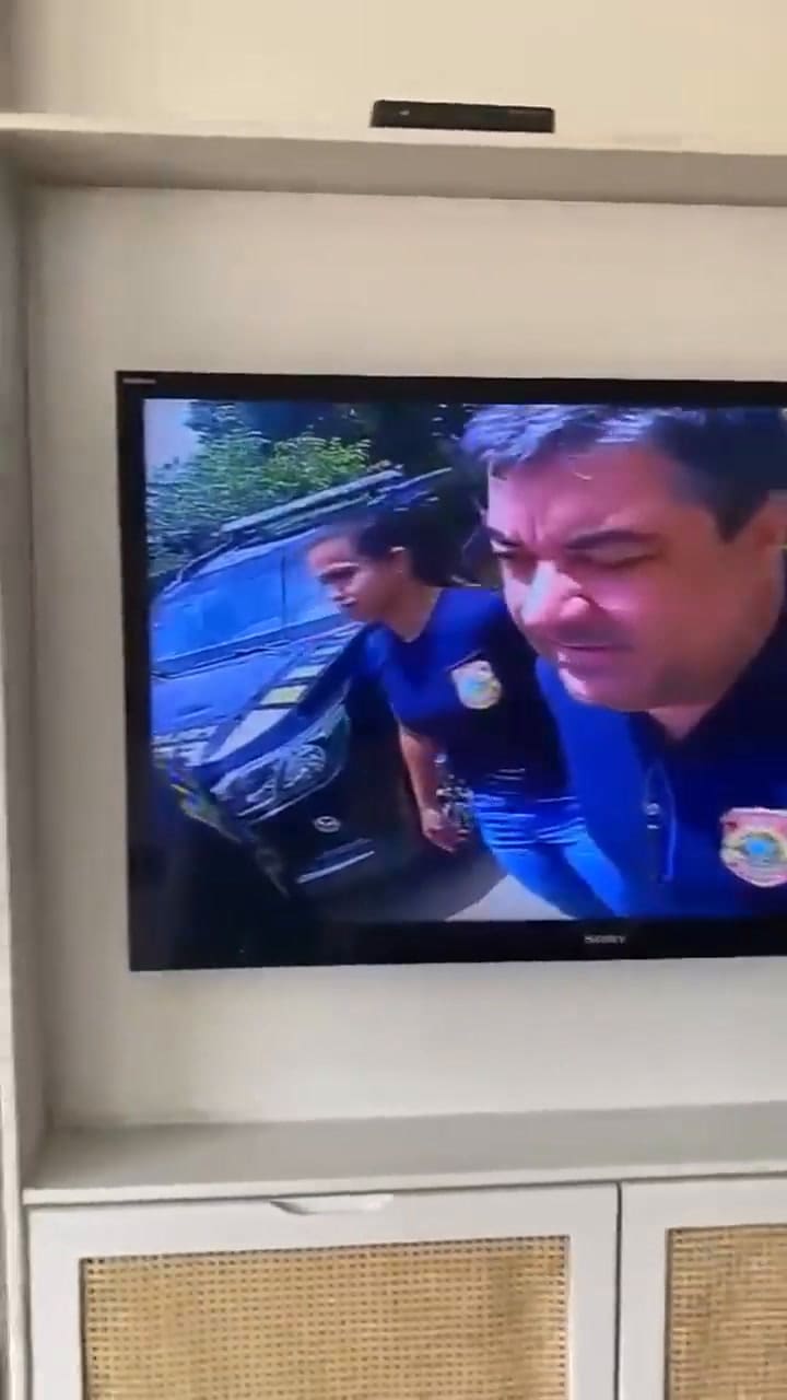 Un exdiputado de Brasil lanzó granadas y disparó contra la Policía tras recibir una orden de arresto