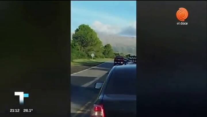 La maniobra prohibida de una camioneta en Córdoba