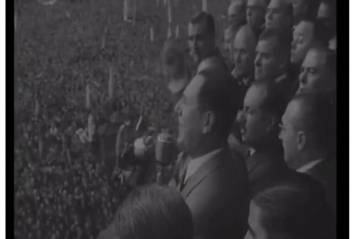 Atentado en acto de la CGT en 1953 y posterior incendio del Jockey Club