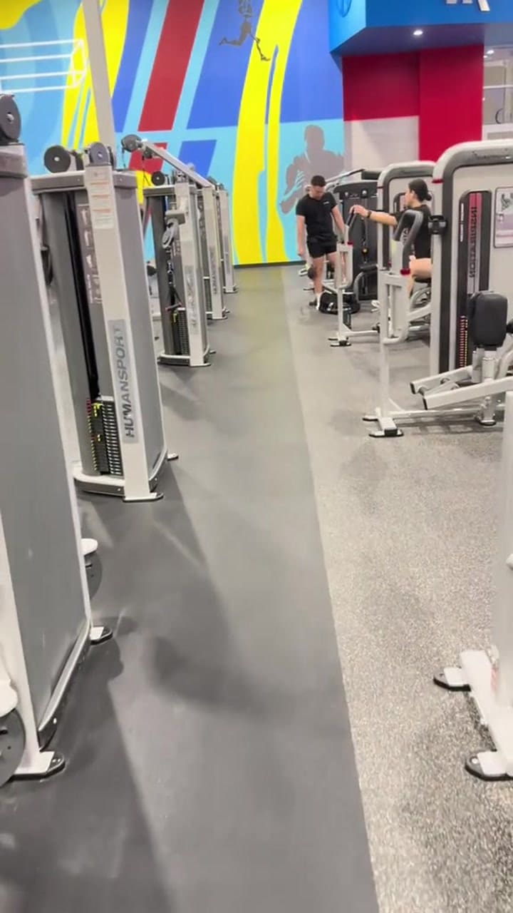 Mostró en TikTok cómo son los gimnasios en Estados Unidos