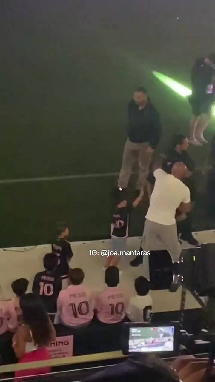 El insólito pedido de Ciro Messi a un seguridad en la presentación de Leo Messi en el Inter Miami