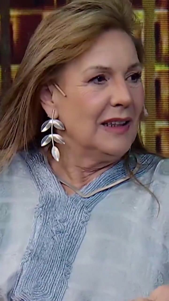 Mónica Gonzaga habló sobre su relación con Julio Iglesias