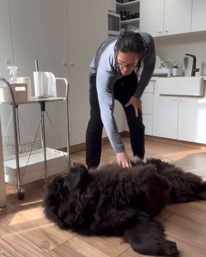 Nadie Me Preparo Para Tu Partida. No Puedo Hablarte En Pasado. No Sé Si Hablarte En Presente Porque De Un Momento Para El Otro Ya No Estás. Sin Embargo Te Siento Tan Al Lado Mío. La Tristeza Es Indescriptible. (1)