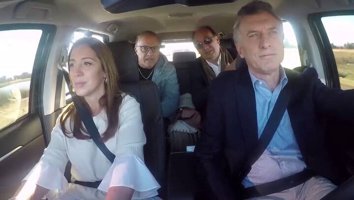 Carpool' bonaerense: Mauricio Macri y María Eugenia Vidal recorrieron rutas reparadas - Fuente: Cas